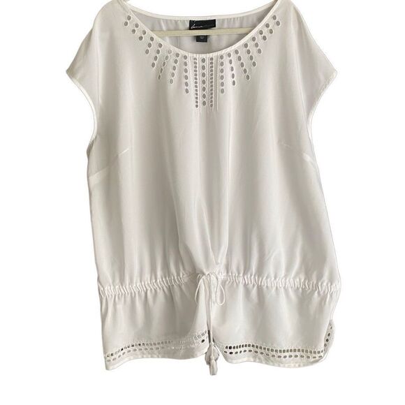 NWOT Lane Bryant White Peplum Tunic Top with Lace edging. Size 22/24. - Picture 1 of 7